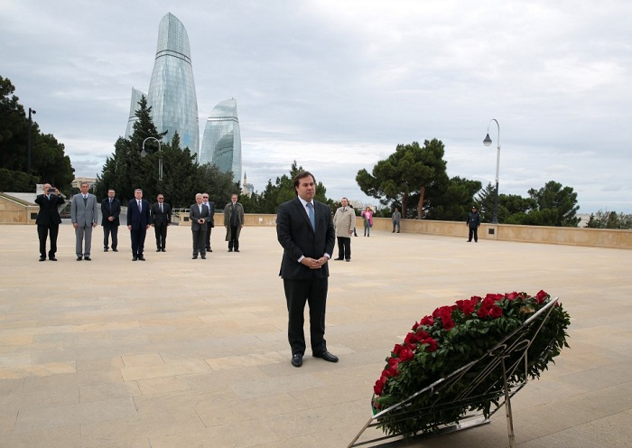 Rodrigo Maia visite les Allées d’honneur et des martyrs - PHOTOS